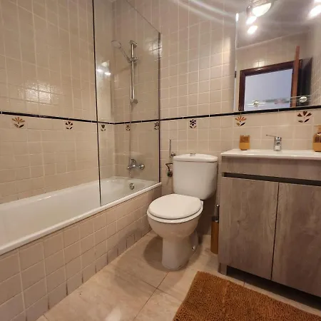 Apartament La Pequena Tortuga *